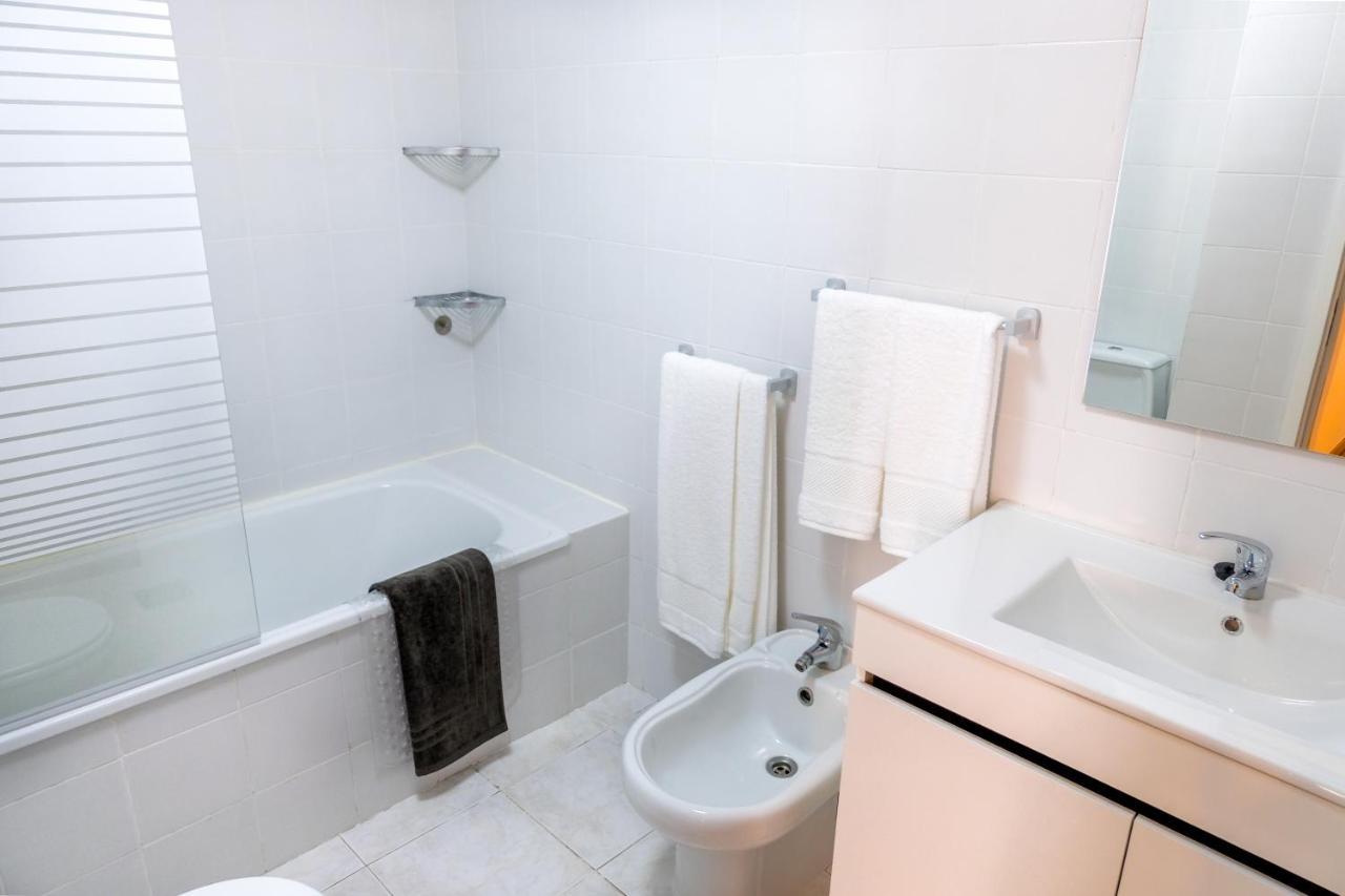 Modern & Spacious Sea View Flat For Lovely Vacation Canico  Bagian luar foto