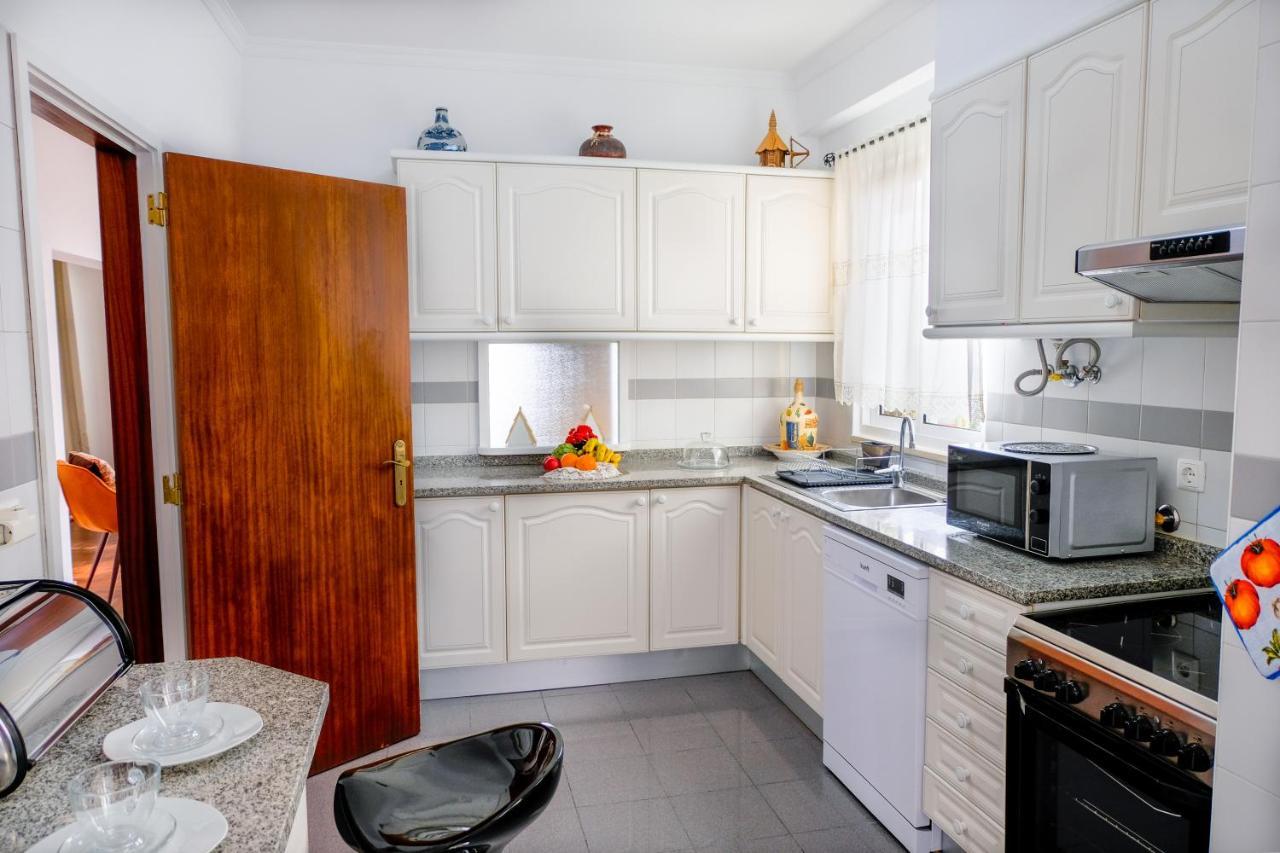 Modern & Spacious Sea View Flat For Lovely Vacation Canico  Bagian luar foto